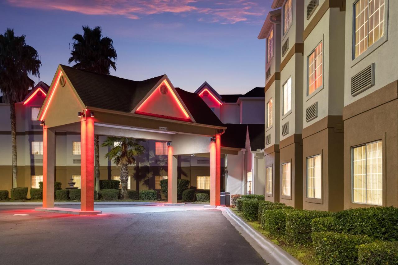 Georgetown Red Roof Inn Plus+ & Suites Savannah - I-95 מראה חיצוני תמונה