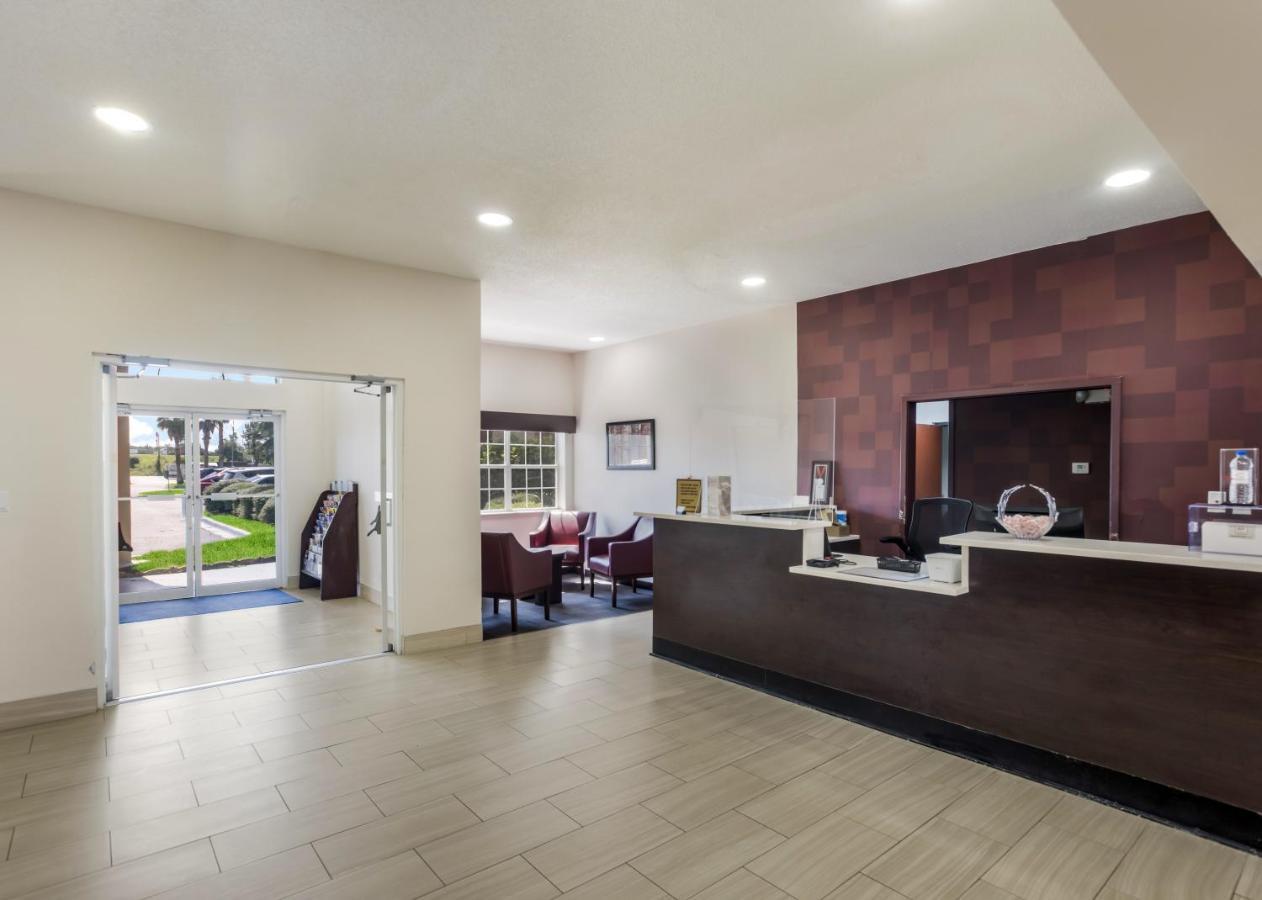 Georgetown Red Roof Inn Plus+ & Suites Savannah - I-95 מראה חיצוני תמונה