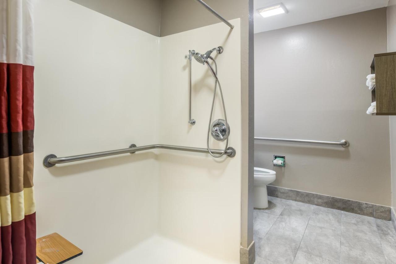 Georgetown Red Roof Inn Plus+ & Suites Savannah - I-95 מראה חיצוני תמונה