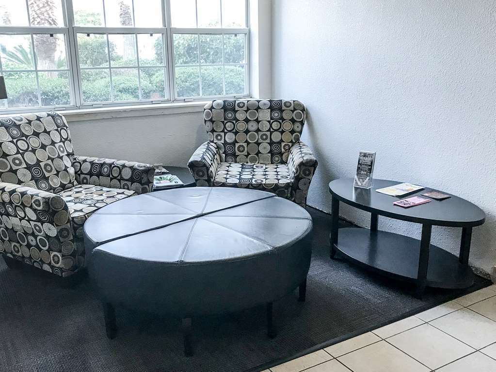 Georgetown Red Roof Inn Plus+ & Suites Savannah - I-95 מראה פנימי תמונה