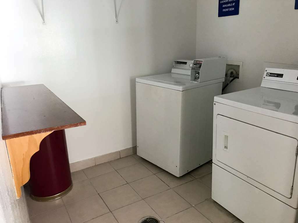 Georgetown Red Roof Inn Plus+ & Suites Savannah - I-95 מתקנים תמונה